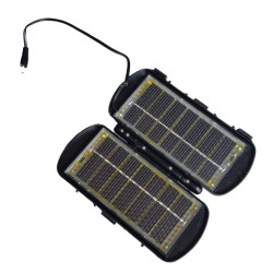 C-0141  SOLAR CHARGER WITH RECHARGEABLE BATTERIES