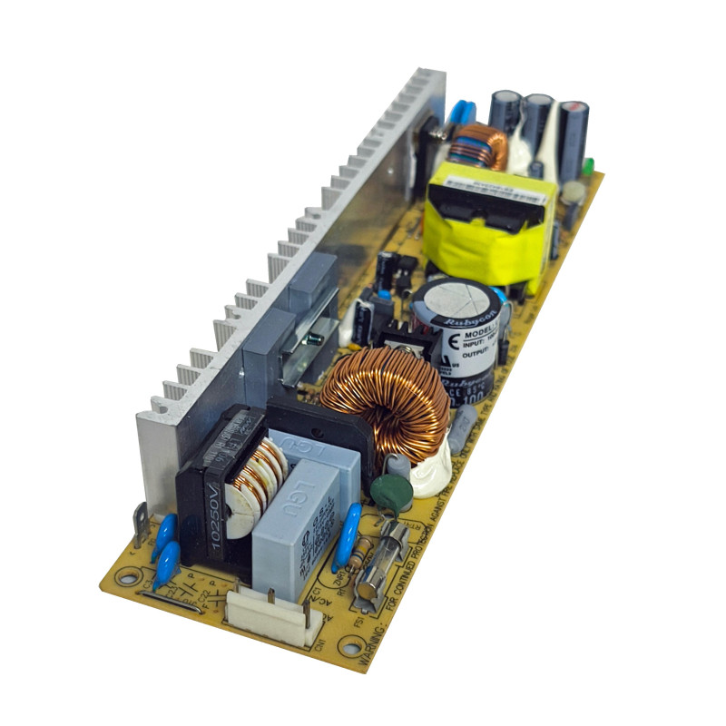 FC-10012  SOURCE COMMUTÉE 102W 12Vcc   (Ventes Web uniquement)